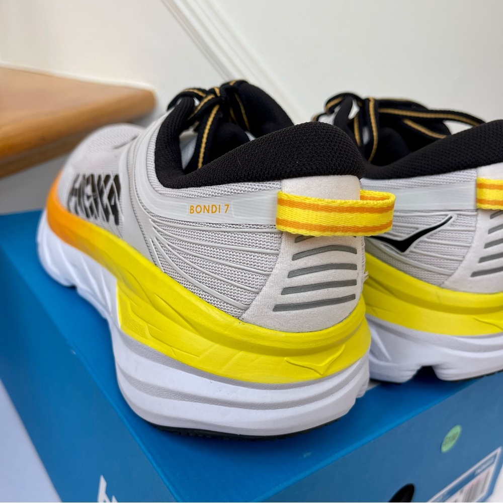 NWT Hoka Bondi 7 brand NEW in box Hoka One One Running shoes - Nimbus Cloud Grey - Picture 8 of 16